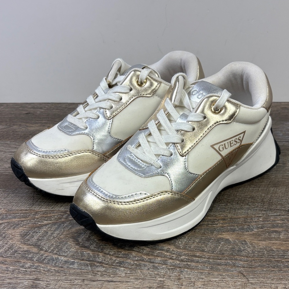 Guess Women’s STRIVE 2-C Metallic Gold & White Chunky Sneakers Size 7